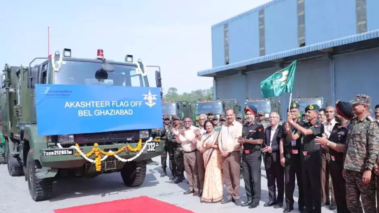 Usthadian Academy / Enhancing Air Defence Capabilities: Indian Army Inducts Akashteer System | 08 apr 2024 Usthadian Academy / Enhancing Air Defence Capabilities: Indian Army Inducts Akashteer System